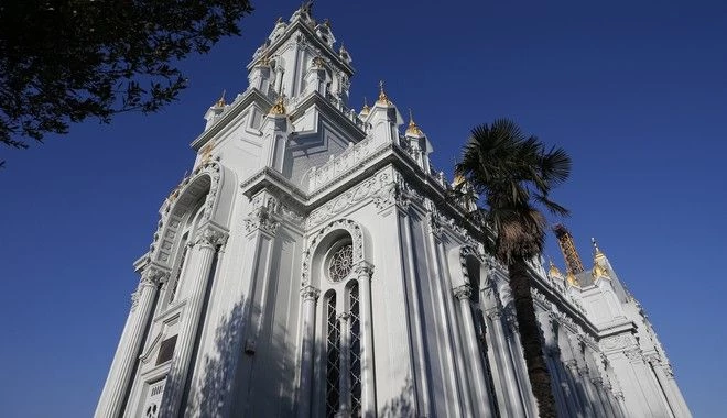 Ο Ερντογάν σε ορθόδοξη εκκλησία – Ανοίγει ξανά ο ναός του Αγίου Στεφάνου στην Κωνσταντινούπολη